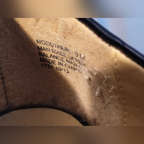 Navy blue Mootsie Tootsie 1 inch heels size 9M - Picture 6 of 6